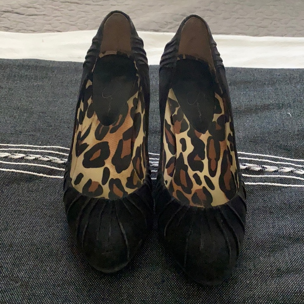 Black suede heels
